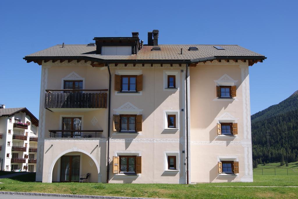 Ferienwohnungen Hotel Allegra ツオウ エクステリア 写真